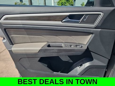 Used 2023 Volkswagen Atlas SE FWD image 28