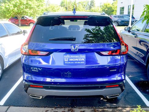 Used 2023 Honda CR-V Sport Touring image 17