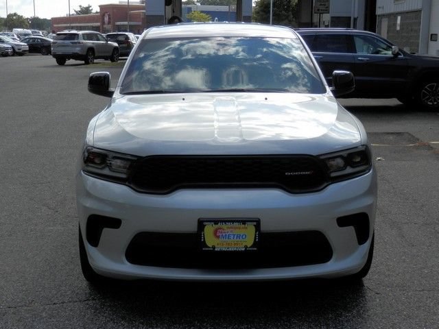 Used 2025 Dodge Durango GT AWD/4WD image 3