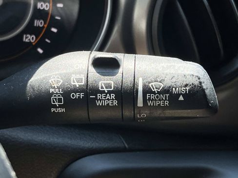 Used 2018 Jeep Wrangler Unlimited Sport S AWD/4WD image 36