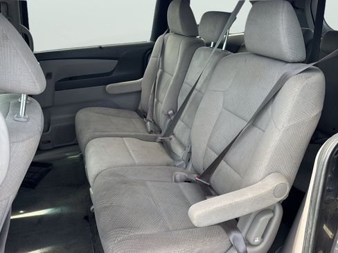 Used 2016 Honda Odyssey SE image 32