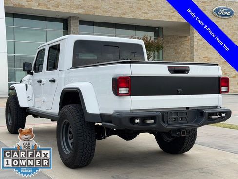 Used 2024 Jeep Gladiator Sport AWD/4WD image 10