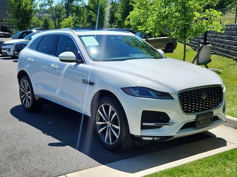 Used 2023 Jaguar F-PACE S AWD/4WD image 10