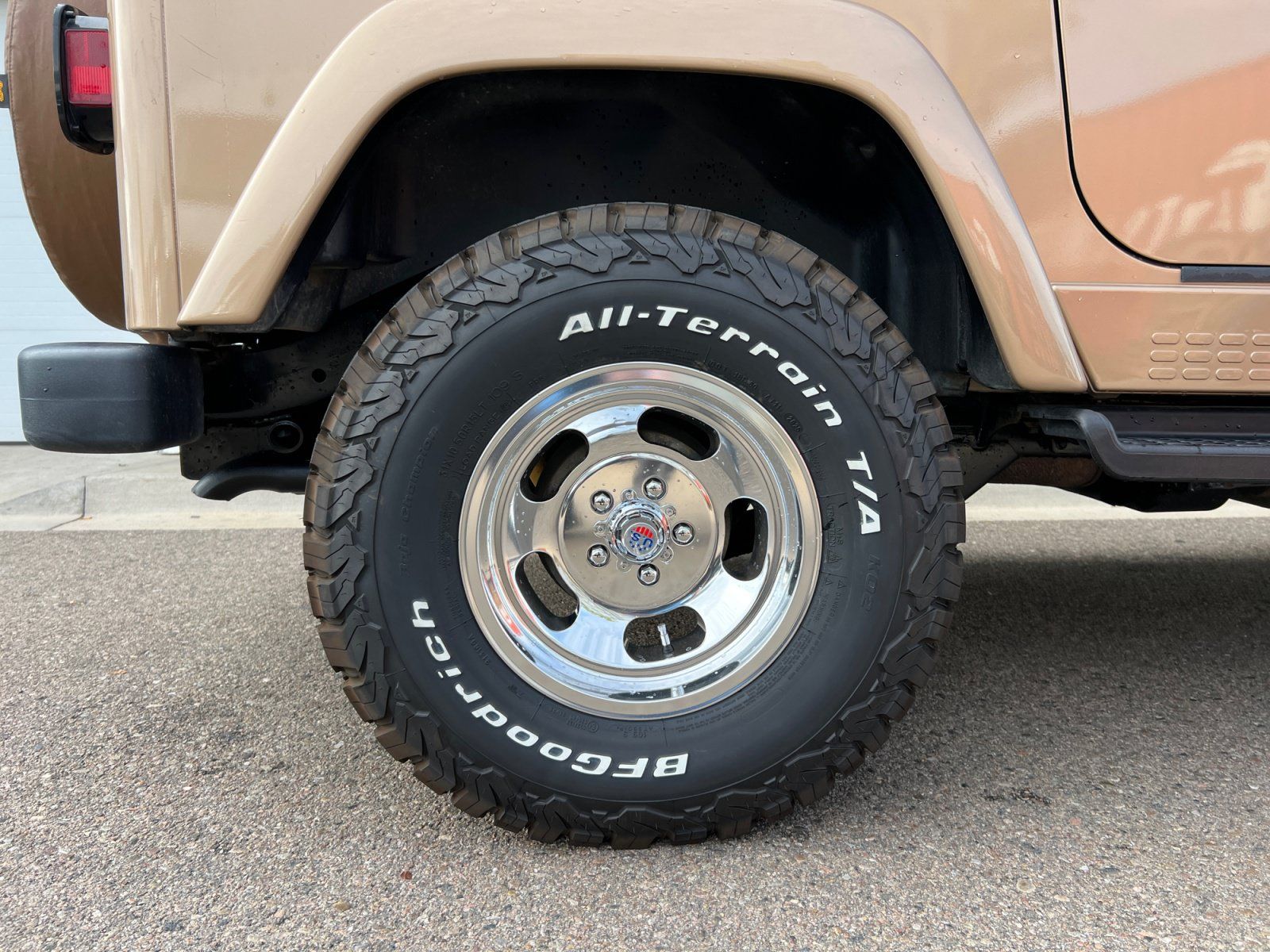 Used 1999 Jeep Wrangler Sahara AWD/4WD image 24