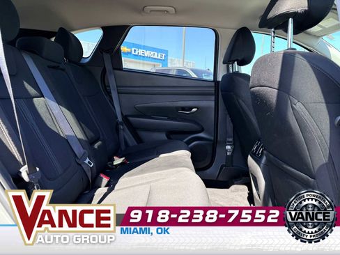 Used 2025 Hyundai Tucson SEL image 18