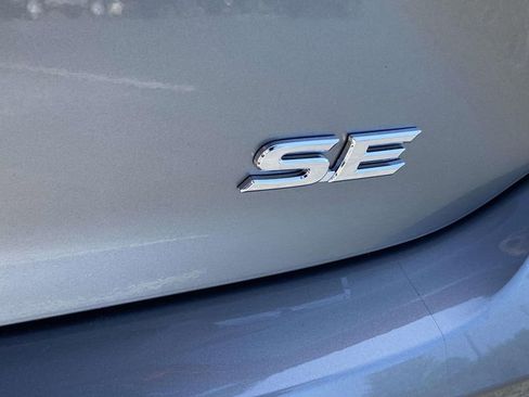 New 2026 Toyota Camry SE w/ Convenience Package FWD image 10