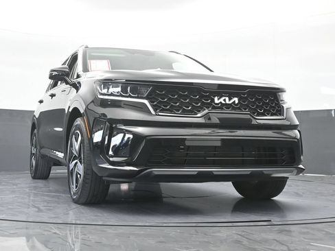 Used 2023 Kia Sorento S FWD image 70