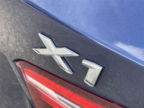 Used 2017 BMW X1 xDrive28i image 10