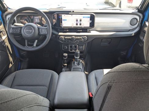 New 2025 Jeep Gladiator Sport image 19