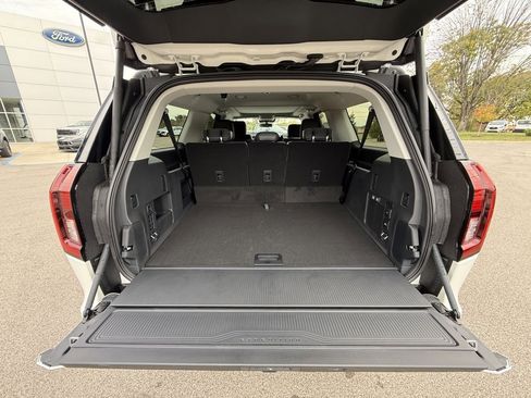 New 2025 Ford Expedition Max Active image 13