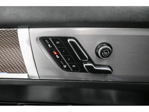 Certified 2026 Cadillac Vistiq Sport image 19