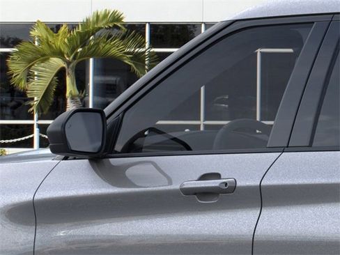 New 2026 Ford Explorer Active w/ Active Comfort Package image 20