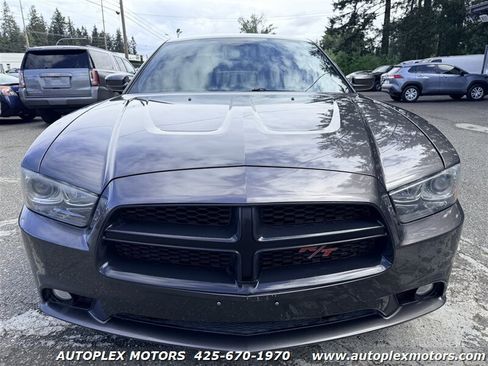 Used 2013 Dodge Charger R/T RWD image 3