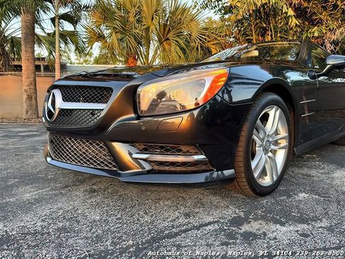 Used 2013 Mercedes-Benz SL 550 image 8