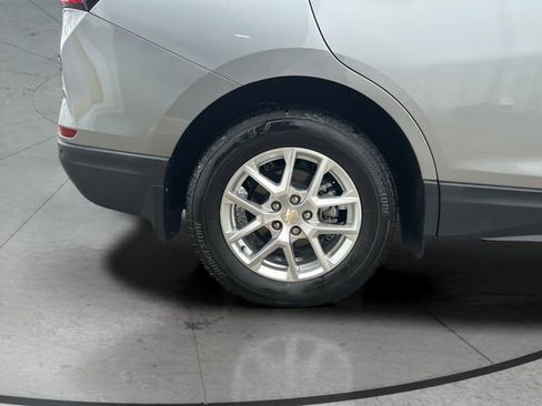Certified 2024 Chevrolet Equinox LS w/ LS Convenience Package AWD/4WD image 29
