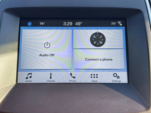 Used 2018 Ford Edge Titanium image 10