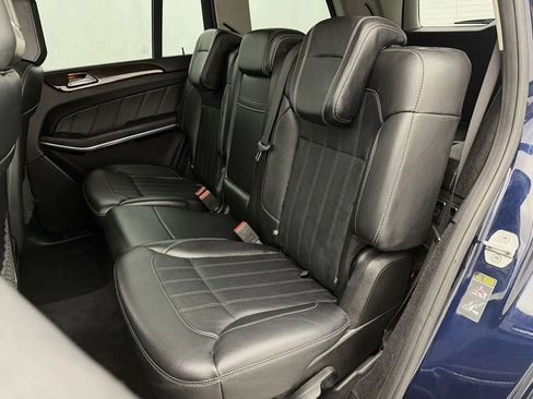 Used 2014 Mercedes-Benz GL 450 4MATIC image 26