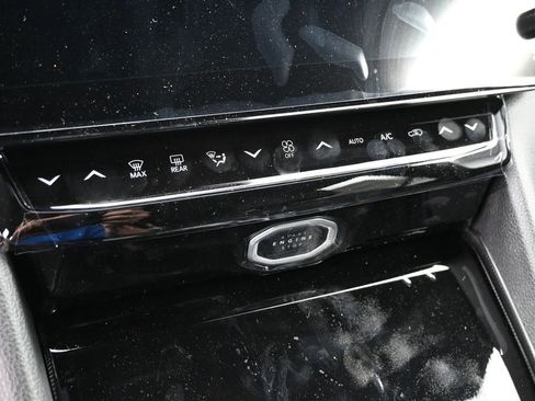 New 2026 Jeep Grand Cherokee L 4WD image 18