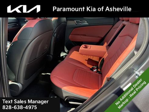 New 2026 Kia Sportage SX image 23