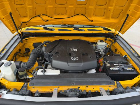 Used 2007 Toyota FJ Cruiser 4WD image 30