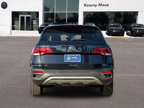 Used 2023 Volkswagen Taos SE w/ Panoramic Sunroof Package image 5