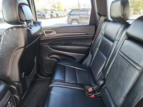 Used 2014 Jeep Grand Cherokee Laredo w/ Quick Order Package 23E image 17