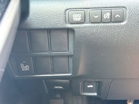 Used 2015 Lexus IS 250 AWD w/ Premium Package image 29