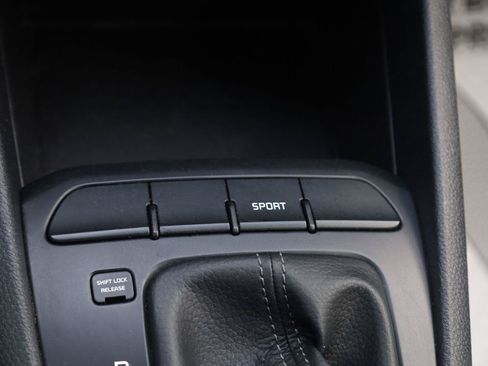 Used 2020 Kia Rio S FWD image 39