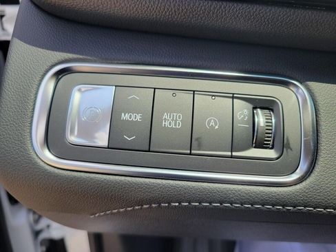 New 2026 Buick Enclave Preferred w/ Power Package image 21