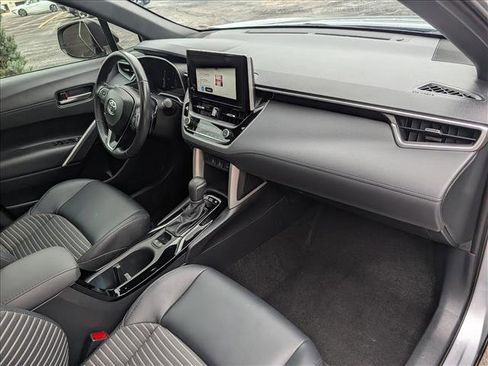 Used 2023 Toyota Corolla Cross AWD Hybrid w/ Convenience Package image 13