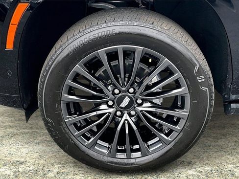 Certified 2025 Cadillac Escalade Sport Platinum w/ LPO, Floor Liner Package image 34