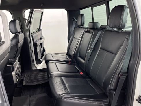 Used 2020 Ford F150 Lariat w/ Equipment Group 502A Luxury AWD/4WD image 38