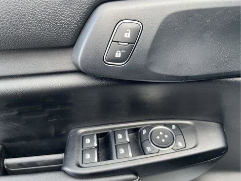 Used 2025 Ford Ranger XLT w/ FX4 Off-Road Package image 12