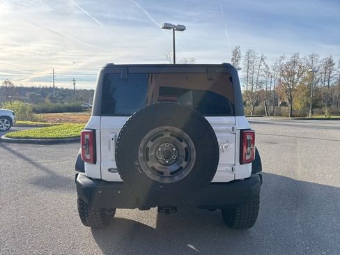Certified 2025 Ford Bronco Outer Banks w/ Sasquatch Package image 4