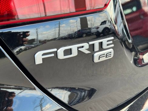 Used 2024 Kia Forte LX image 11