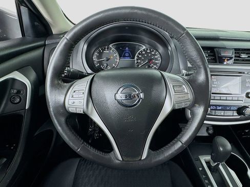 Used 2017 Nissan Altima 2.5 SV FWD image 17