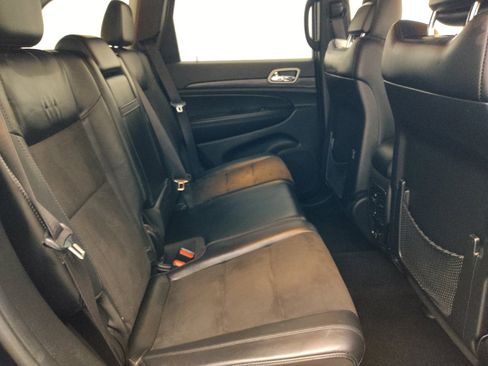 Used 2021 Jeep Grand Cherokee Laredo X RWD image 19