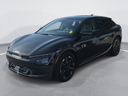 New 2025 Kia EV6 Wind image 1