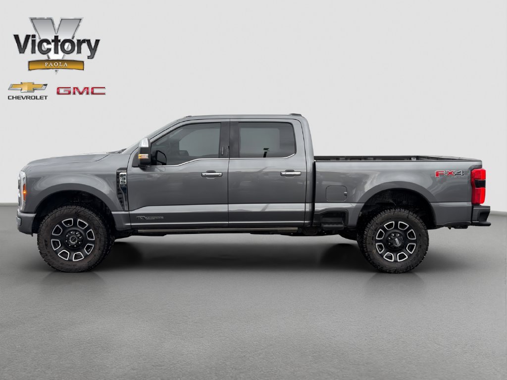 Used 2024 Ford F350 Platinum w/ FX4 Off-Road Package AWD/4WD image 3