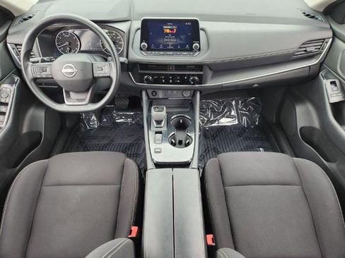 Certified 2025 Nissan Rogue S FWD image 19