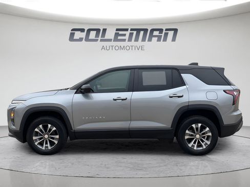 New 2026 Chevrolet Equinox LT w/ Safety and Technology Package image 2