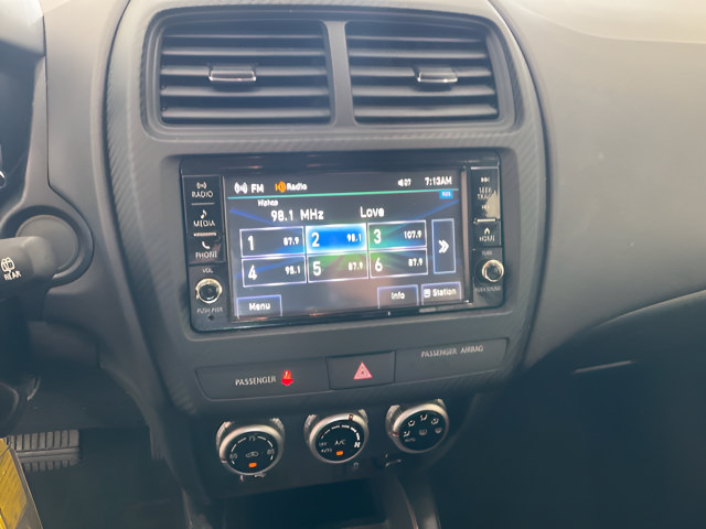 Used 2024 Mitsubishi Outlander Sport AWD image 19
