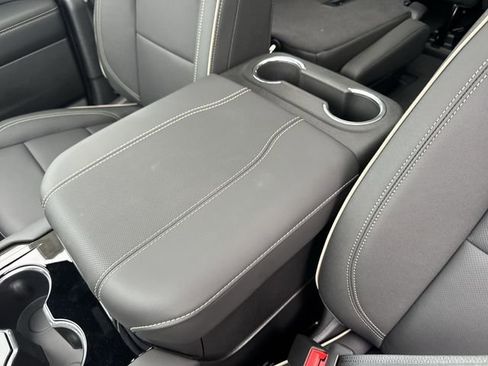 New 2026 GMC Yukon Elevation AWD/4WD image 21