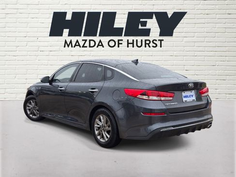 Used 2020 Kia Optima LX FWD image 4