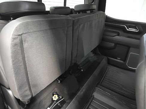 Used 2023 GMC Sierra 1500 SLT w/ SLT Premium Package image 17