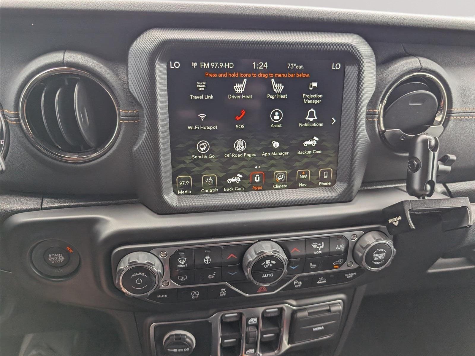 Used 2022 Jeep Wrangler Unlimited Sahara AWD/4WD image 26
