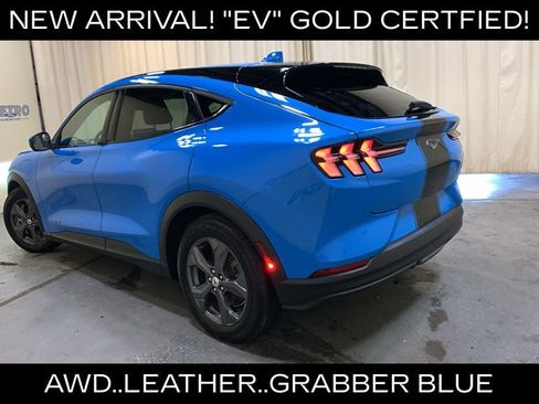 Used 2022 Ford Mustang Mach-E Select AWD/4WD image 5