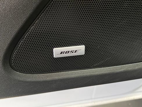 Used 2023 Chevrolet Equinox RS w/ RS Leather Package image 34