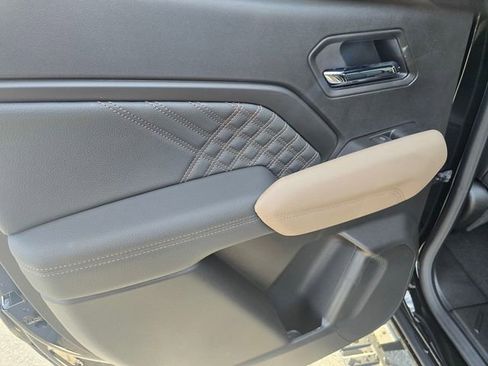 New 2026 GMC Canyon Denali AWD/4WD image 12