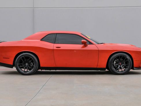 Used 2023 Dodge Challenger R/T w/ Blacktop Package RWD image 5